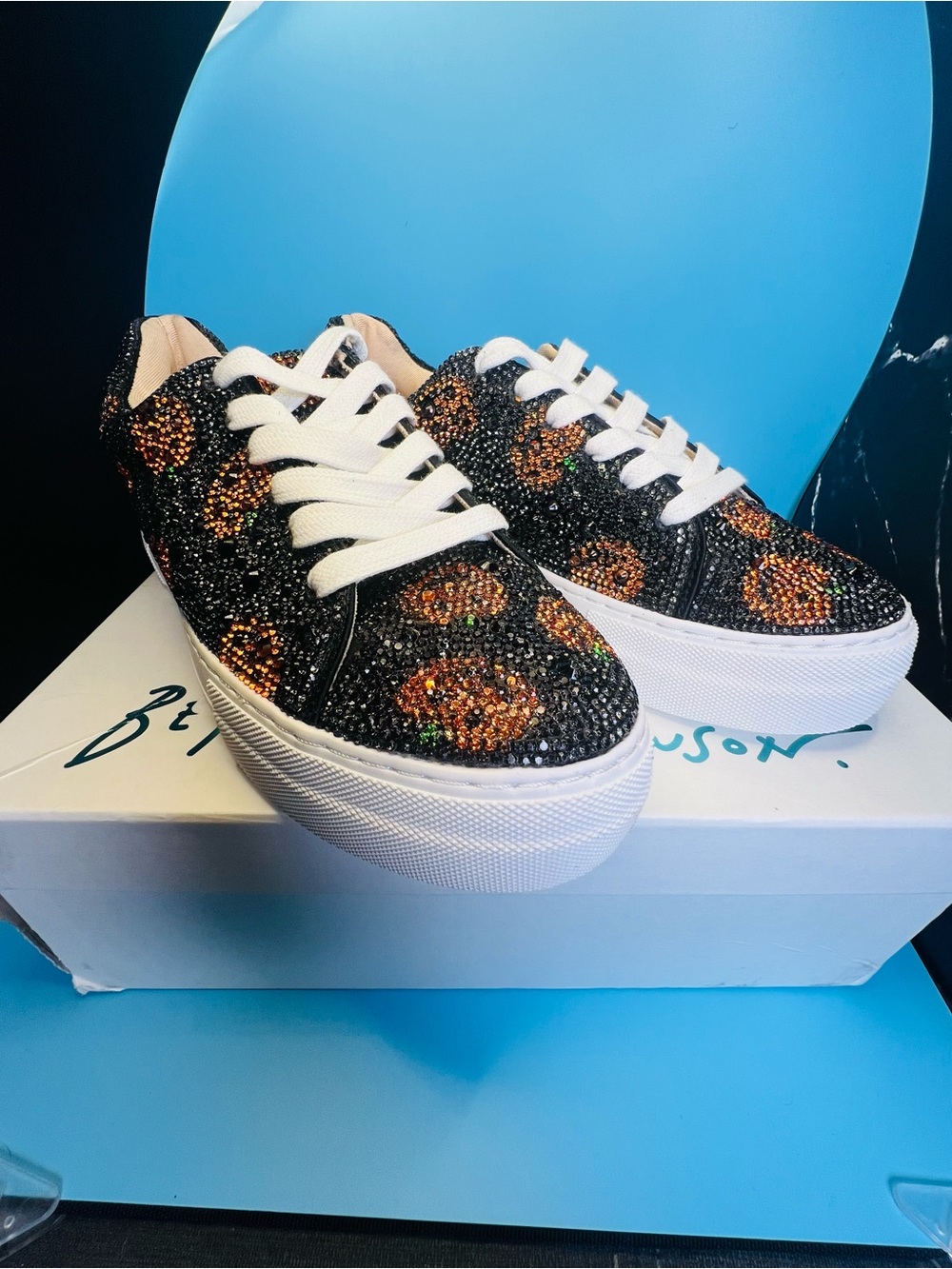 Betsey Johnson Sidny Halloween Rhinestone Pumpkin Platform Sneakers 7.5 left NIB - Picture 2 of 13